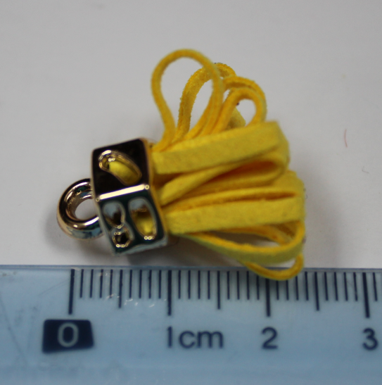 Tassels 25mm Hexagon Yellow