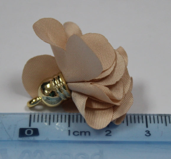 Tassels 25mm Flower Beige