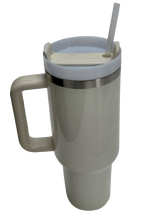 Stanley Tumbler XXL 1.2L Cream