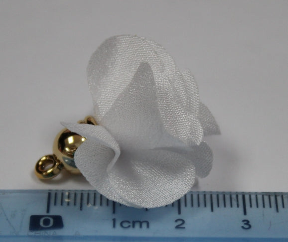 Tassels 25mm Flowers White